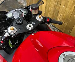 Yamaha R6 - Image 9/10