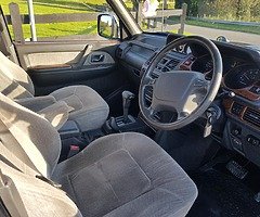 1995 Mitsubishi Pajero - Image 4/10