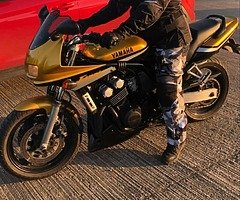 2001 Yamaha FZ - Image 7/10