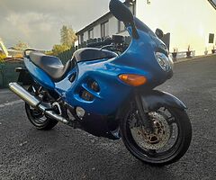 ** SUZUKI GSXF 600 ** - Image 5/8
