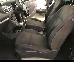 LOW MILEAGE RENAULT CLIO