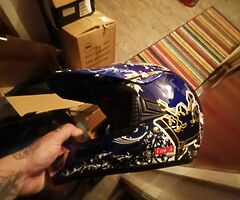 New kids moto x helmets last few