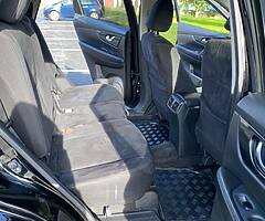 Nissan X-ray - Image 4/10