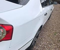 Volkswagen Passat 1.9 tdi *low miles* - Image 6/9