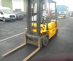 FOR SALE: Mitsubishi 3 Ton Forklift