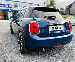 2017 MINI COOPER D 1.5 DIESEL - Image 9/10