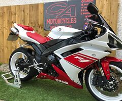 Yamaha R1