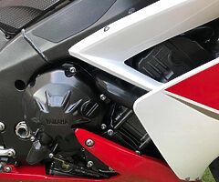 Yamaha R1