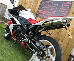 Yamaha R1
