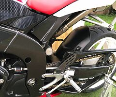 Yamaha R1 - Image 4/10