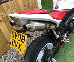 Yamaha R1 - Image 7/10