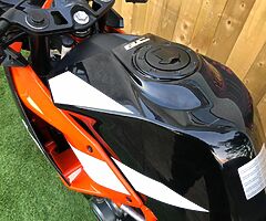 KTM RC 390 - Image 9/10