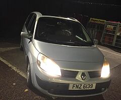 2004 Renault Scenic