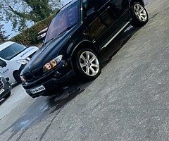 Bmw x5 crew cab