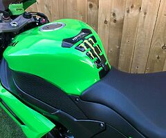 Kawasaki ZX600 Ninja - Image 8/10