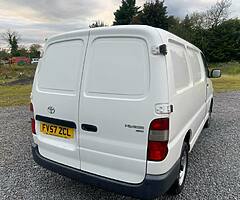 2008 TOYOTA HIACE SWB D-4D - Image 6/9
