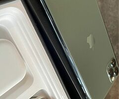 iPhone 11 Pro Max. 256gb. Unlocked