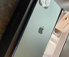 iPhone 11 Pro Max. 256gb. Unlocked - Image 4/4