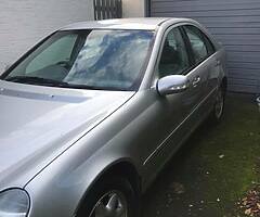 2004 Mercedes-Benz C-Class