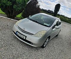 Toyota prius 1.5 automatic.