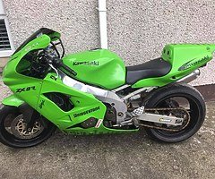 Kawaski ZX9R track bike - Image 4/6