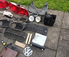Parts for WV Touareg 05,06 2.5 tdi