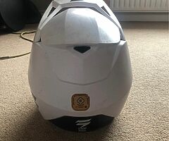Shift motocross/mtb helmet