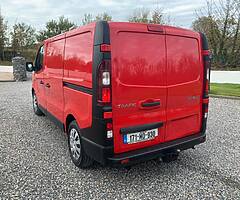 2017 RENAULT TRAFFIC 1.6 DIESEL DOE 5-21 TAX 5-21 LOW KMS - Image 3/8