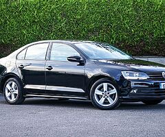 VW Jetta 2.0 Tdi Comfortline LOW MILAGE - Image 4/10