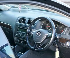 VW Jetta 2.0 Tdi Comfortline LOW MILAGE - Image 6/10