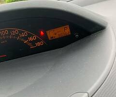 Toyota vitz 1liter automatic new nct tax 12 2020 - Image 4/9