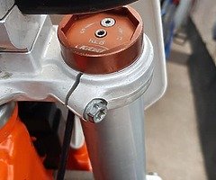 Suspension - Image 4/4