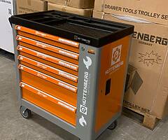 NEW German 6 Drawer Tool Box complete with Tools + Side Cabinet with 1 Shelve + Lockable Door - Image 5/7