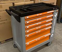 NEW German 6 Drawer Tool Box complete with Tools + Side Cabinet with 1 Shelve + Lockable Door - Image 6/7