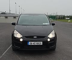Ford s max