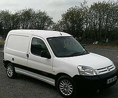 Van - Image 5/8