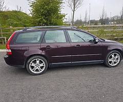 Volvo v40 2007
