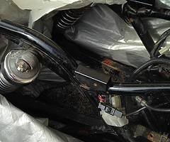 2000 Suzuki Marauder GZ250 - Image 6/10