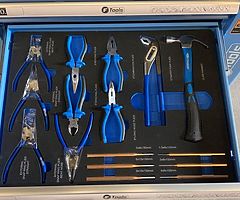 New German 7 Drawer Tool Box complete with Tools
