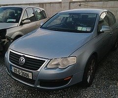07 vw passat 1.9tdi for breaking - Image 3/4
