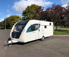 Swift 6 berth caravans - Image 3/4