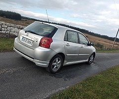 Toyota Corolla - Image 6/10