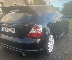 Honda Civic - Image 6/10