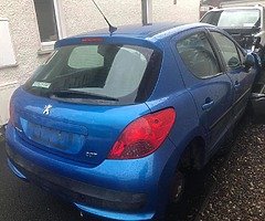 Need scarp this take away them  2 car - Image 3/7