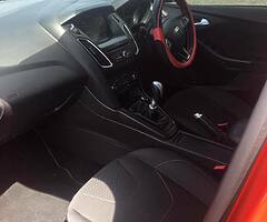 Ford Focus zetec a red edition - Image 5/10