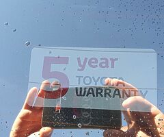 2016 SPOTLESS TOYOTA yaris - new 2 years nct & long tax - Image 5/10