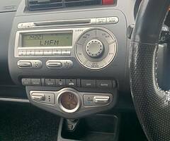 Honda jazz 1.3 petrol nct 12 2020exd cov tax 10 2020 - Image 4/7