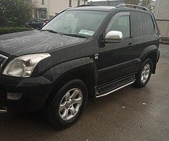 Send landcruiser