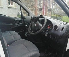 Citroen Berlingo,Panel Van,2015,Manual,1560(cc) - Image 5/10