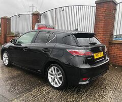 2017 Lexus CT - Image 10/10